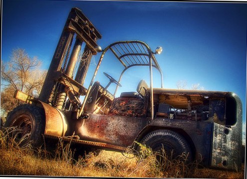 трактор в обработке (фото)